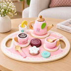Theeservies op tafel in de kamer