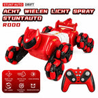 Blauwe robot RC auto 8WD met sprayfunctie